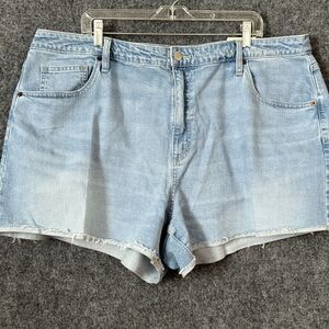 Universal Thread NWT Hi-Rise Cut-offs Size 22 Distressed Denim Comfort Stretch